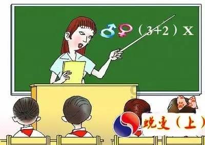 河南一路面突塌陷3辆电动车掉坑